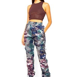 High Waisted Camo Cargo Pants - Khaki Camo